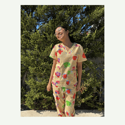 V2 Happy Organ Scrub Set